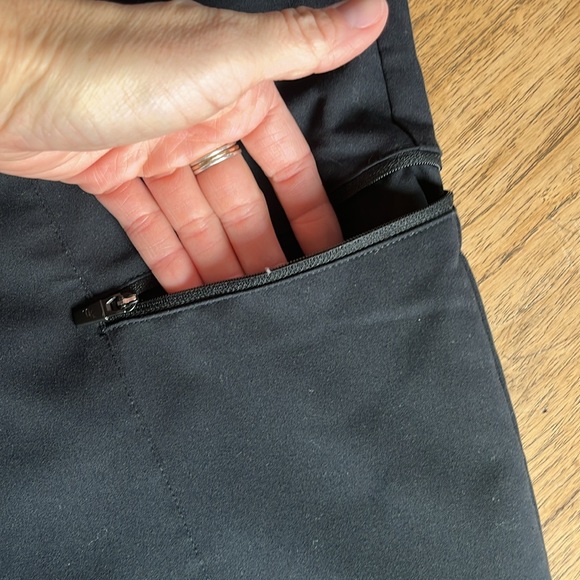 Fabletics high waisted jogger scrub bottoms - Picture 5 of 8